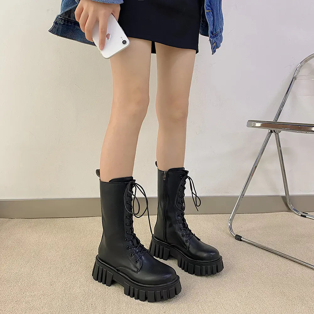 Retro British Style Martin Boots with Niche Design