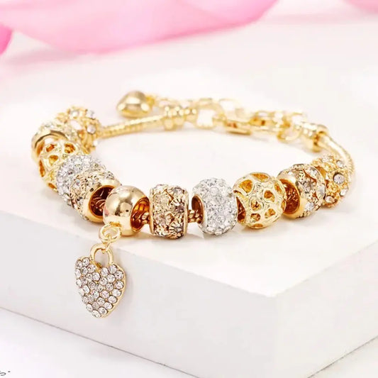 Elegant Gold Heart Charm Bracelet